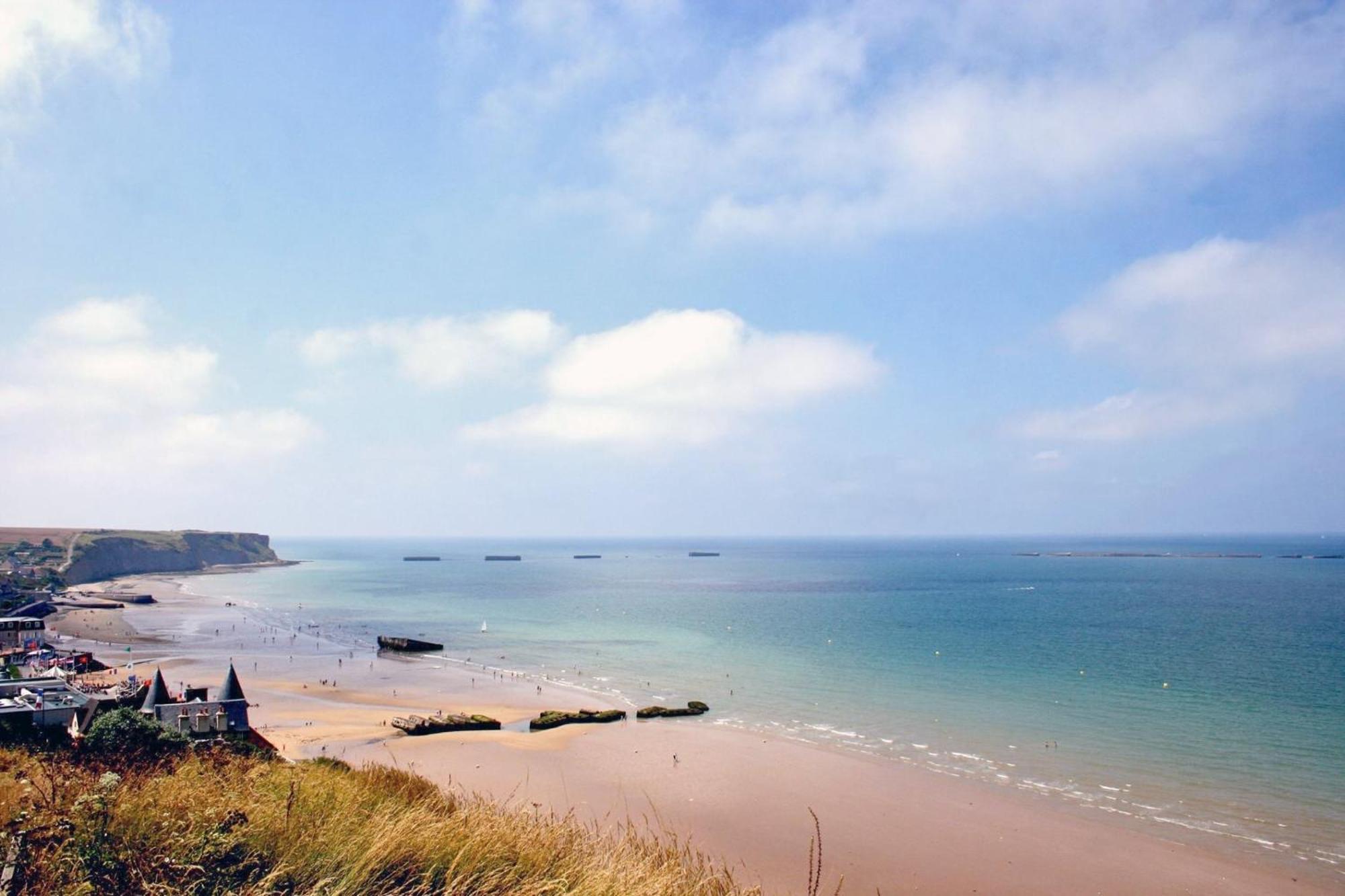 Сasa de vacaciones L Ancre Maison Sejour Spacieux Lumineux Avec Jardin Et Exterieur Amenage Terrain De Petanque Proche Omaha Beach, Grandcamp Maisy Et Pointe Du Hoc Saint-Pierre-du-Mont (Calvados)